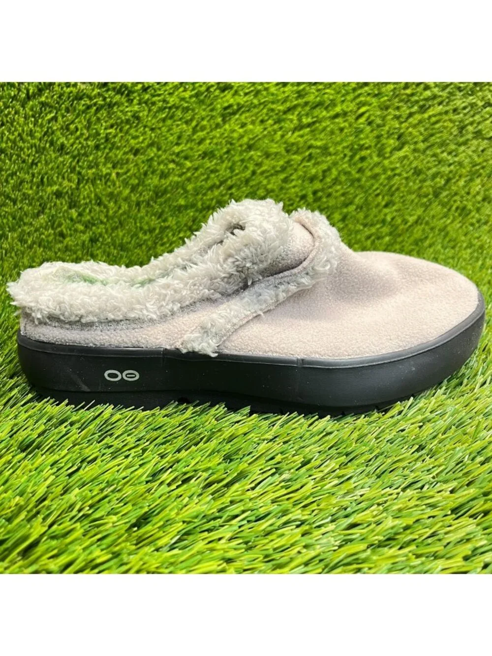 OOFOS OOcoozie Womens Size 8 Beige Black Casual Slip On Recovery Mules Shoes